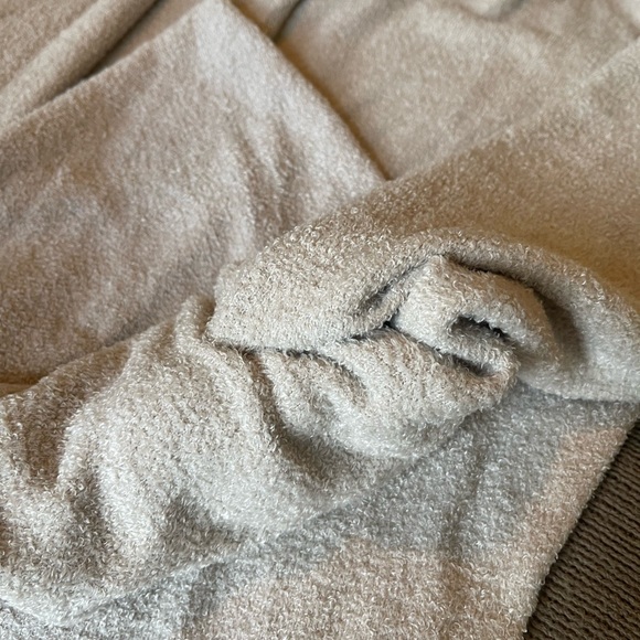 Barefoot Dreams Draped Cardigan Light Tan - Picture 6 of 10